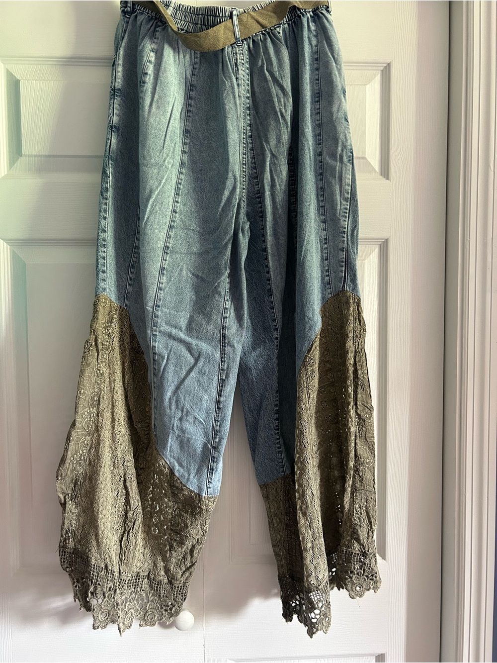 Wide Leg Pull-on Denim Pants with Olive Lace Hem - Picture 4 of 5
